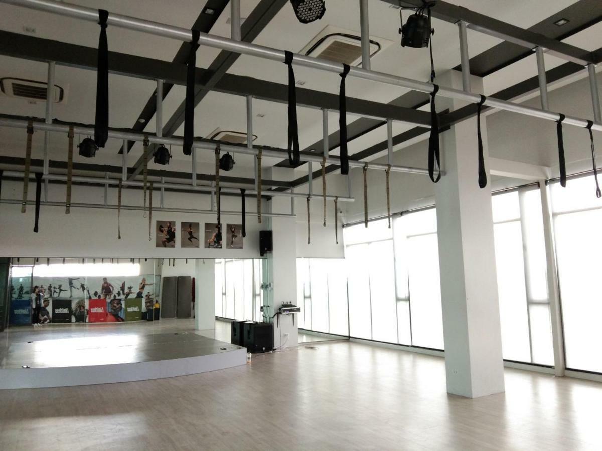 9D Sport Hotel Udon Thani Eksteriør billede